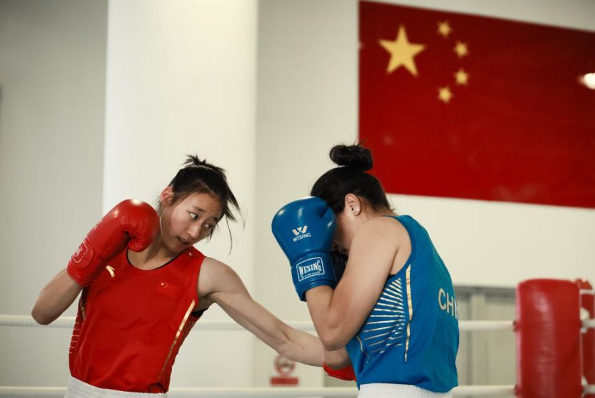 中欧体育运动员的职业规划